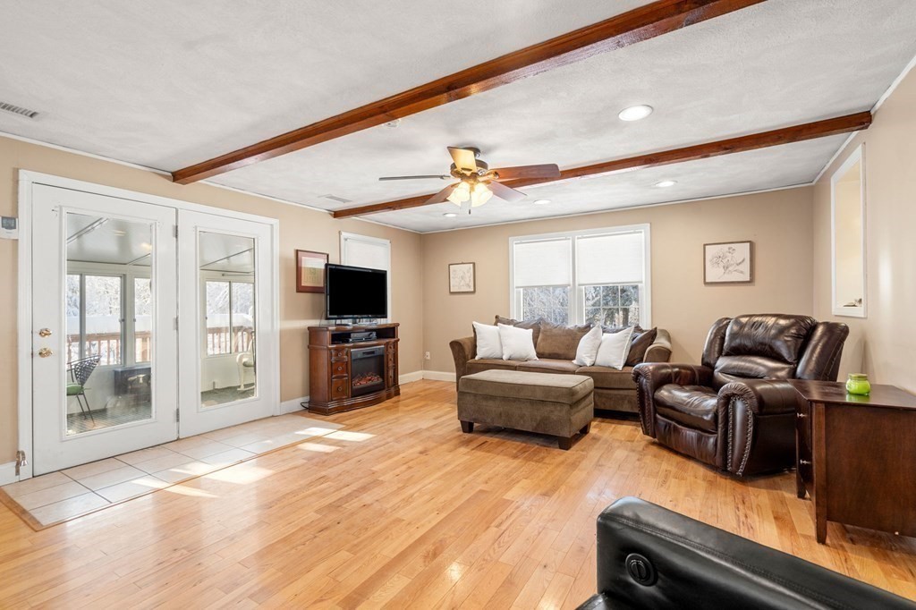 8 Princeton Road Burlington, MA 01803 - Photo 16 of 41 Gallery Image 16