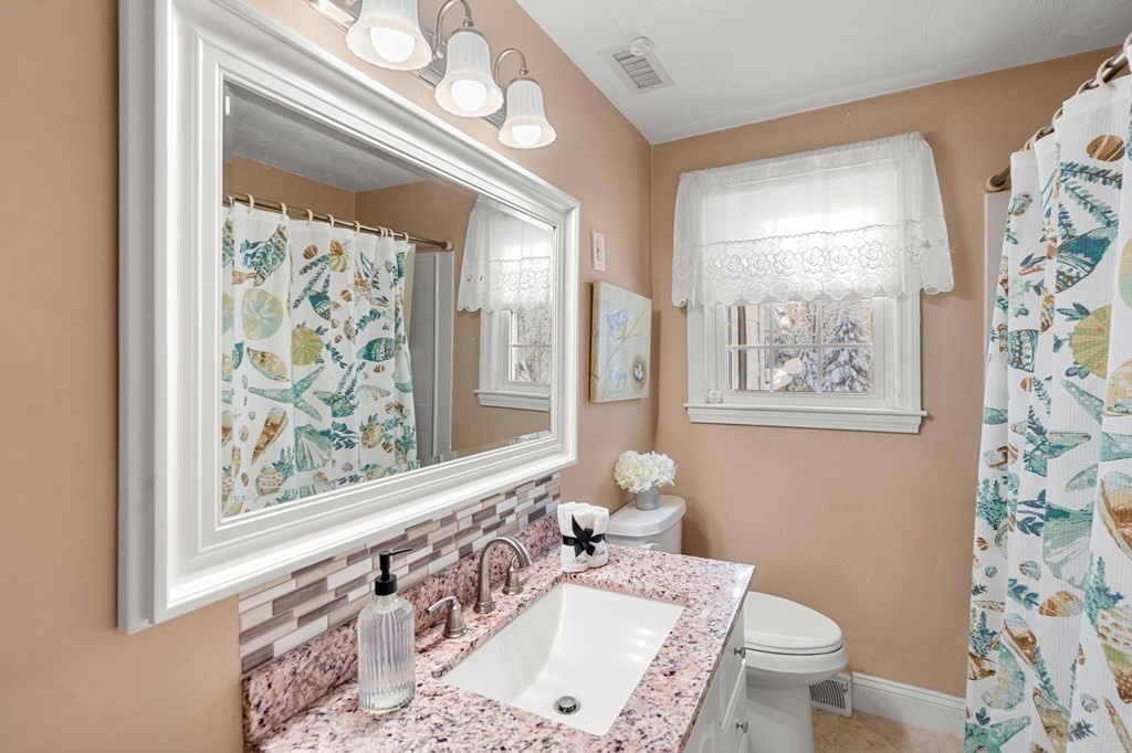 8 Princeton Road Burlington, MA 01803 - Photo 23 of 41 Gallery Image 23