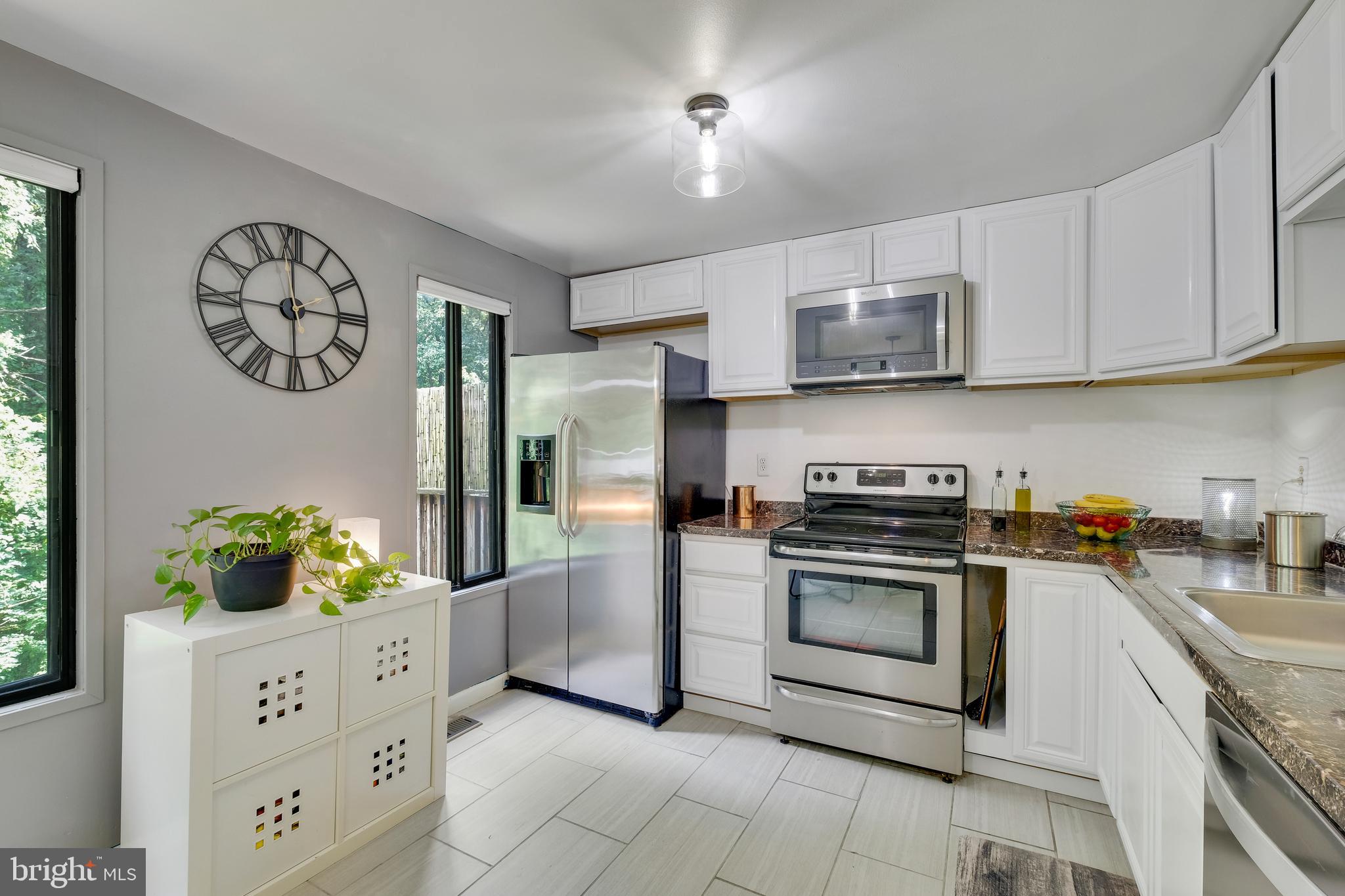 10755 Lester Street Silver Spring, MD 20902 - Photo 7 of 37 UPDATED KITCHEN
