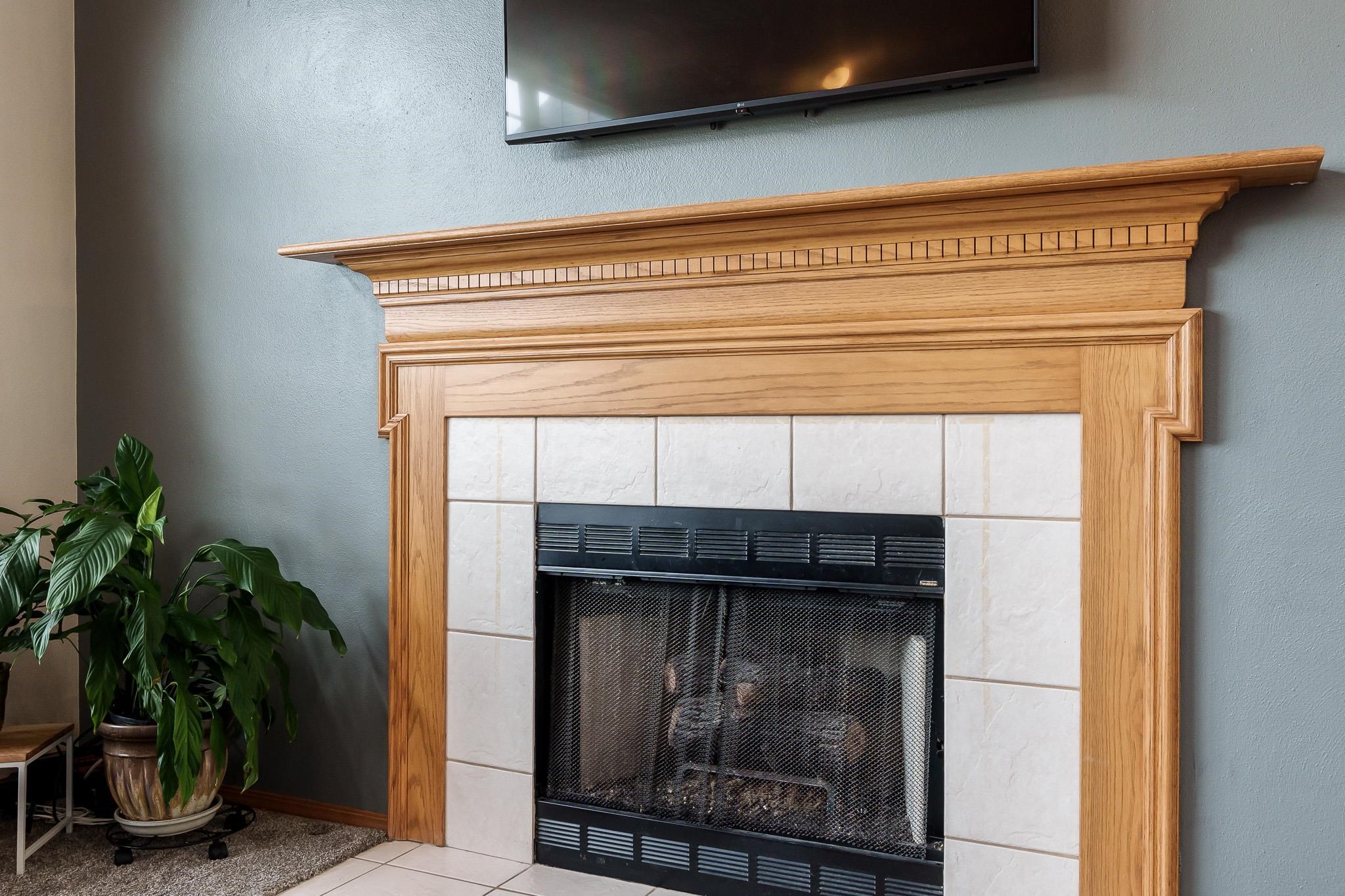 2061 Edge Rock Road Rockton, IL 61072 - Photo 8 of 37 Gallery Image 8