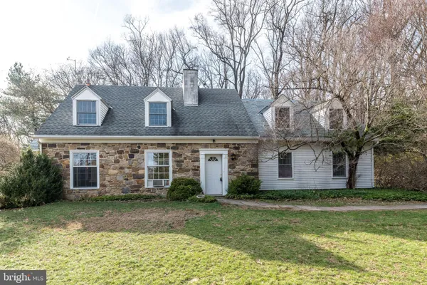 $699,900 | 2672 Banko Lane, Hellertown, PA 18055