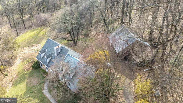 $699,900 | 2672 Banko Lane, Hellertown, PA 18055