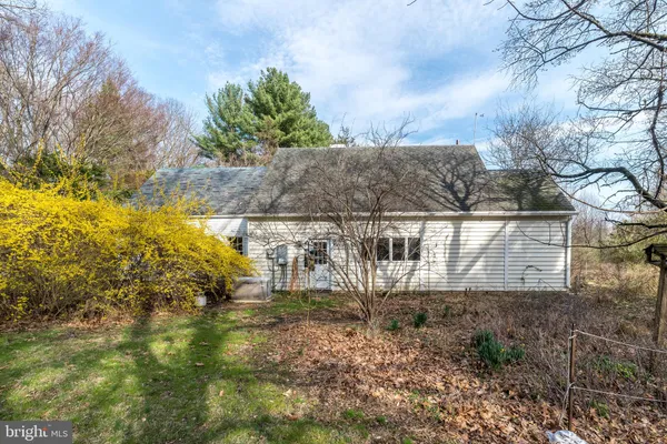 $699,900 | 2672 Banko Lane, Hellertown, PA 18055