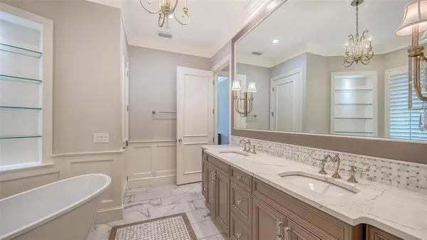 $1,695,000 | 228 St James Park, Osprey, FL 34229