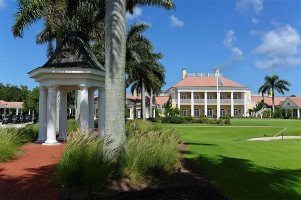 $1,695,000 | 228 St James Park, Osprey, FL 34229