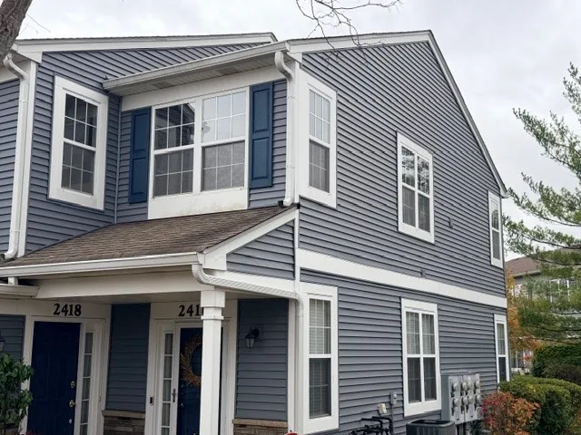 $2,199 | 2418 Oneida Lane, Unit 2418, Naperville, IL 60563