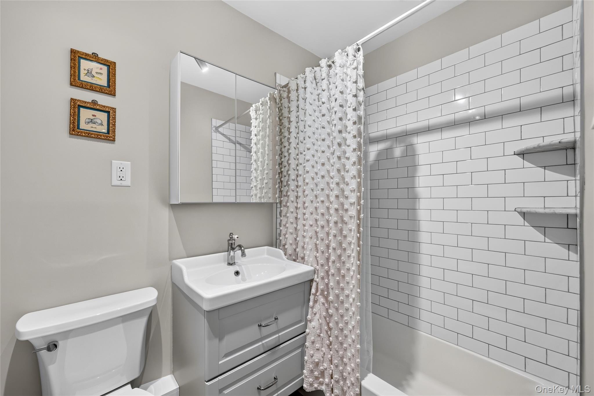 240 Garth Road, Unit 4H2 Scarsdale, NY 10583 - Photo 19 of 27
