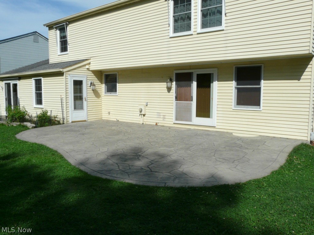 17780 Howe Road Strongsville, OH 44136 - Photo 16 of 18