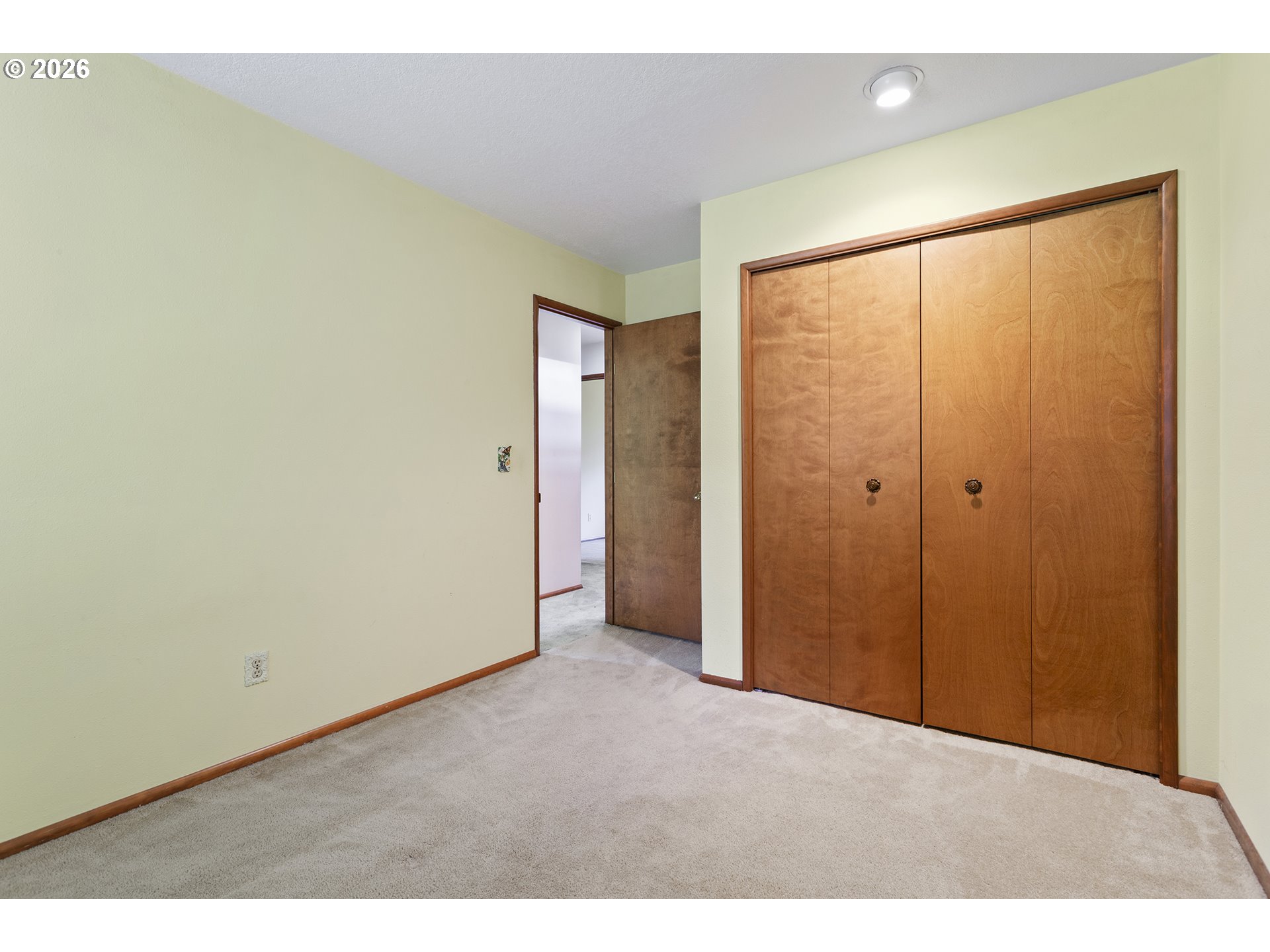 10410 Southwest 25th Avenue Portland, OR 97219 - Photo 38 of 39 a view of an empty room