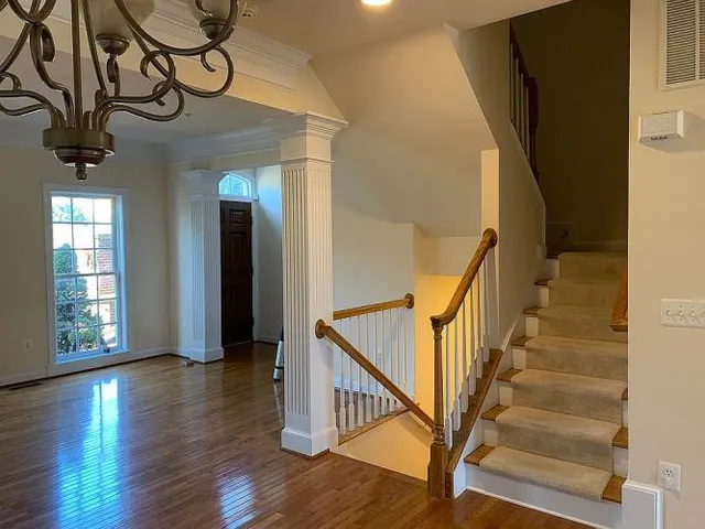 $1,090,000 | 7996 Reserve Way, Vienna, VA 22182