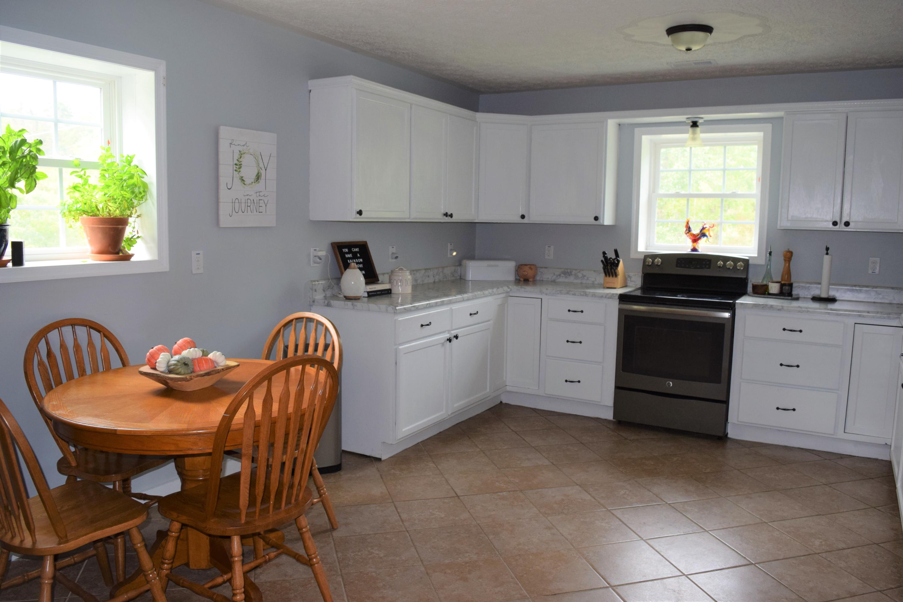 3422 Gum Log Road Radford, VA 24141 - Photo 21 of 32 21