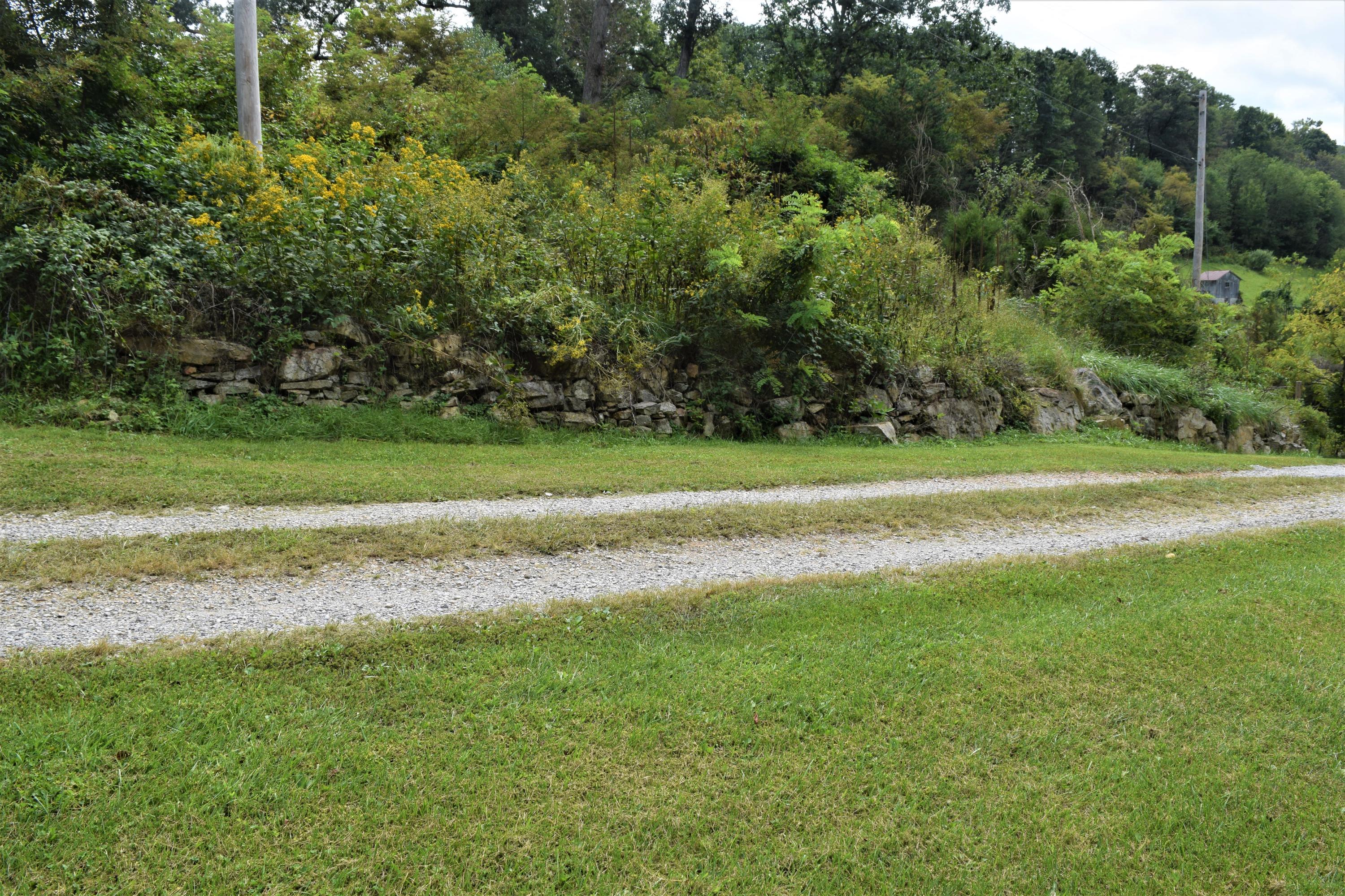 3422 Gum Log Road Radford, VA 24141 - Photo 31 of 32 32
