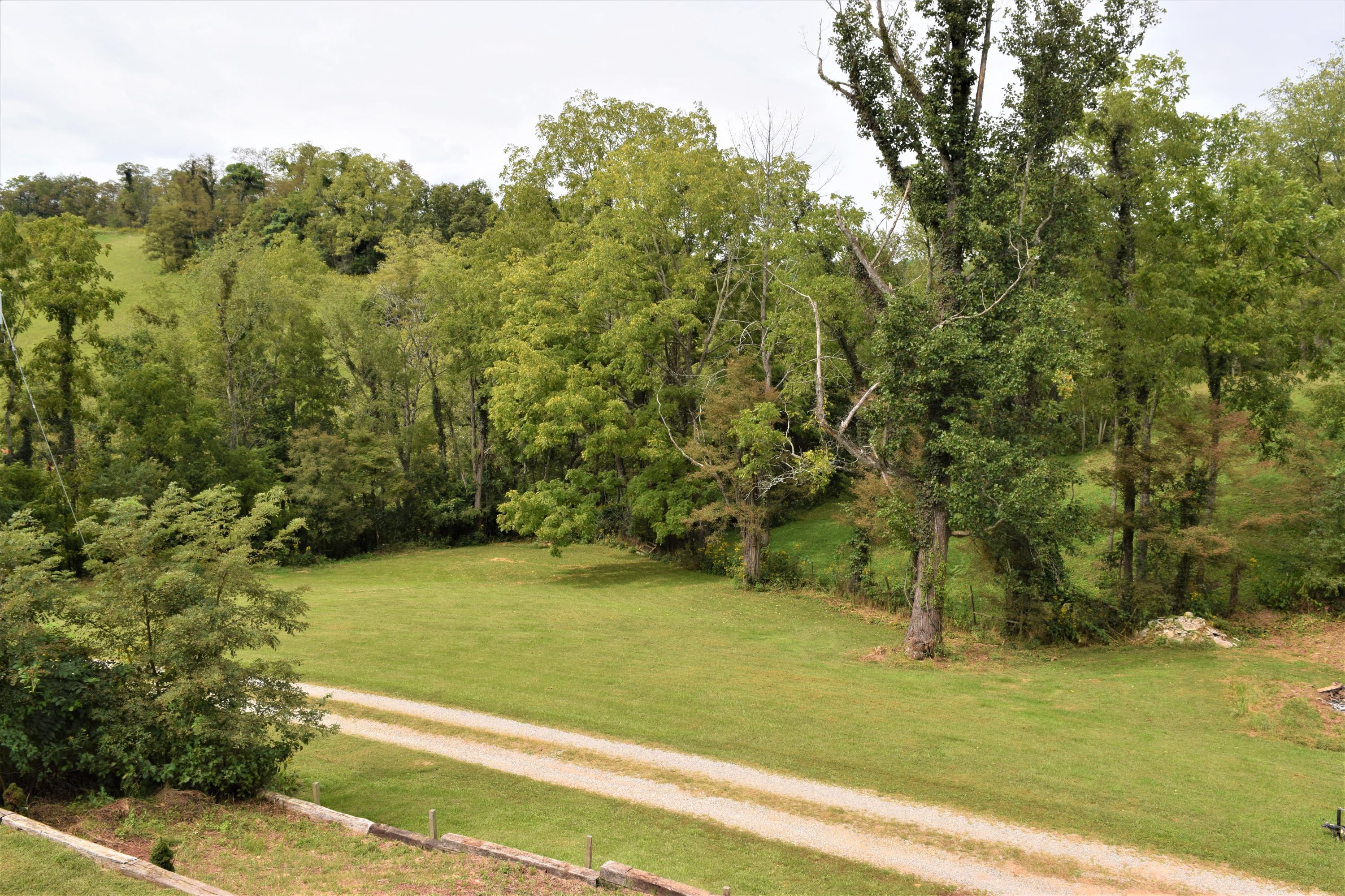 3422 Gum Log Road Radford, VA 24141 - Photo 32 of 32 33