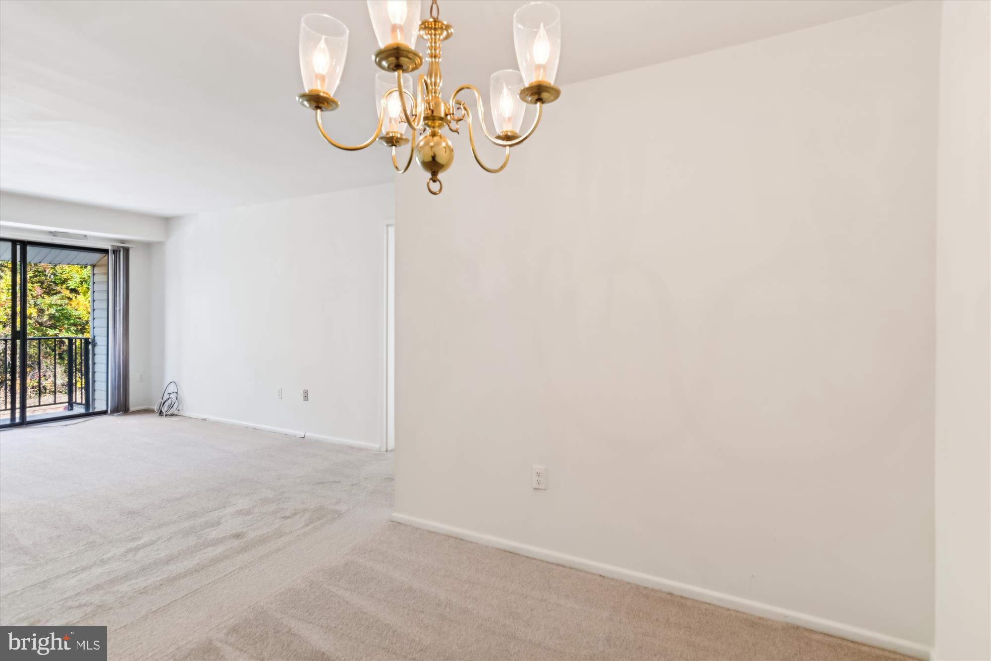 2570 Riva Road, Unit 15C Annapolis, MD 21401 - Photo 10 of 33 Dining Room