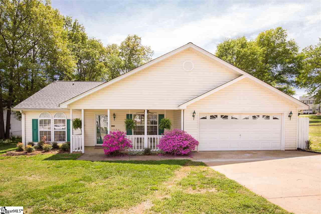 102 Old Orchard Road Greer, SC 29650 - Photo 1 of 27 Gallery Image 1