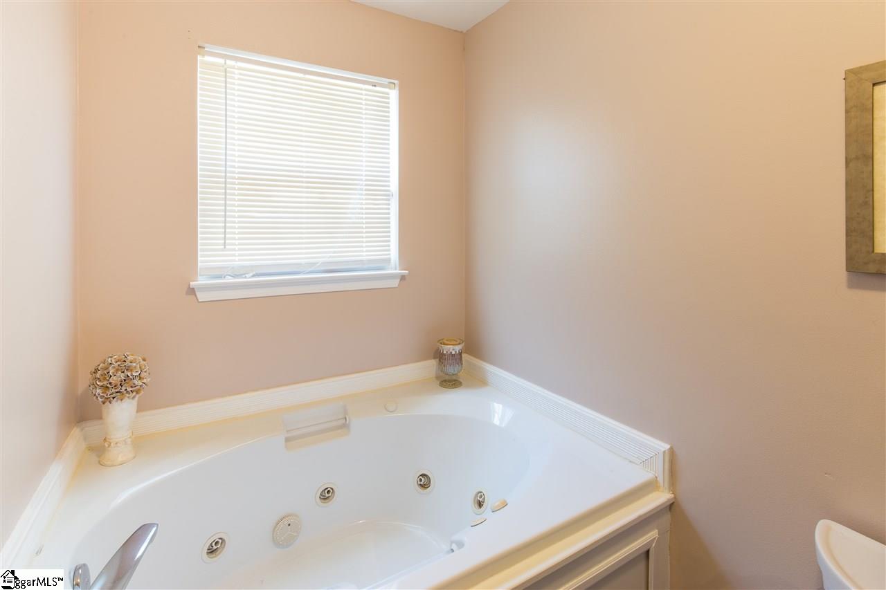 102 Old Orchard Road Greer, SC 29650 - Photo 13 of 27 Gallery Image 13