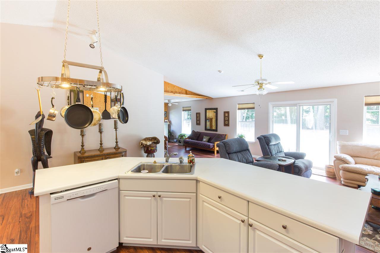 102 Old Orchard Road Greer, SC 29650 - Photo 15 of 27 Gallery Image 15