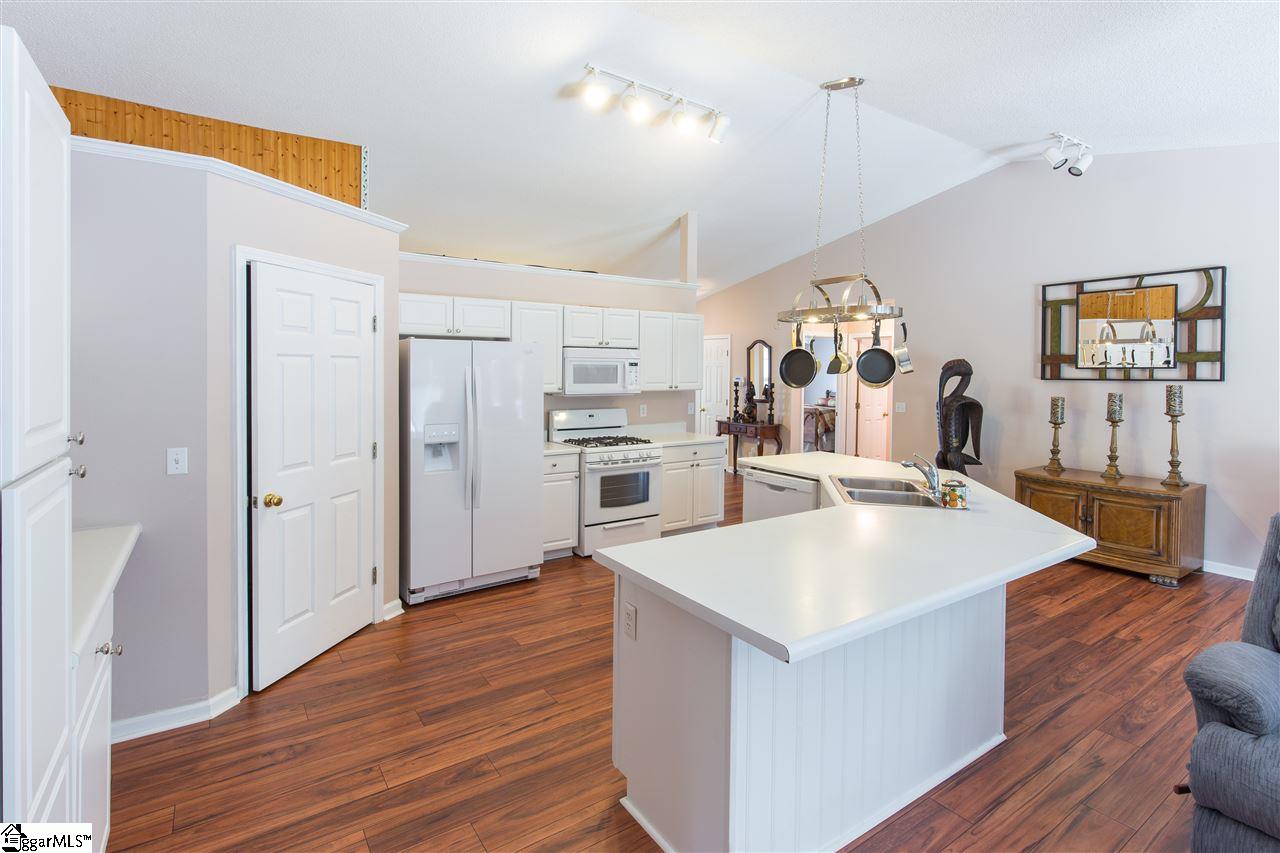 102 Old Orchard Road Greer, SC 29650 - Photo 16 of 27 Gallery Image 16