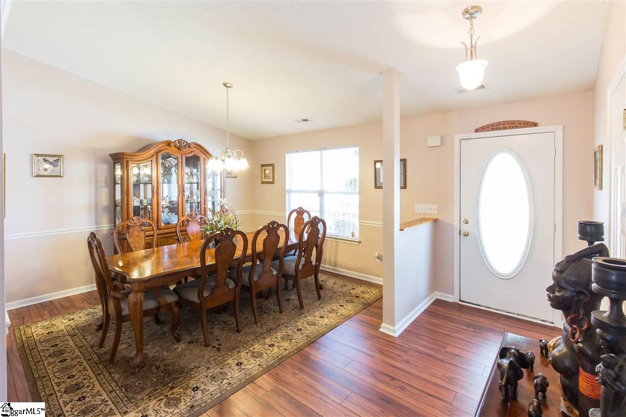 102 Old Orchard Road Greer, SC 29650 - Photo 5 of 27 Gallery Image 5