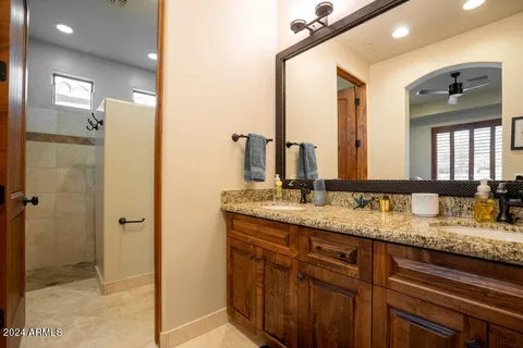 $1,800,000 | 36482 North Boulder View Drive, Scottsdale, AZ 85262
