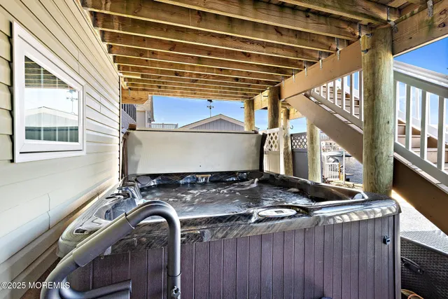 $729,900 | 20 West Navasink Drive, Little Egg Harbor, NJ 08087