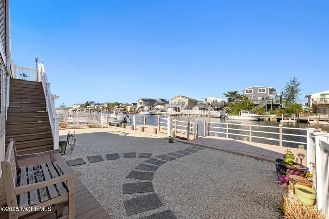 $729,900 | 20 West Navasink Drive, Little Egg Harbor, NJ 08087