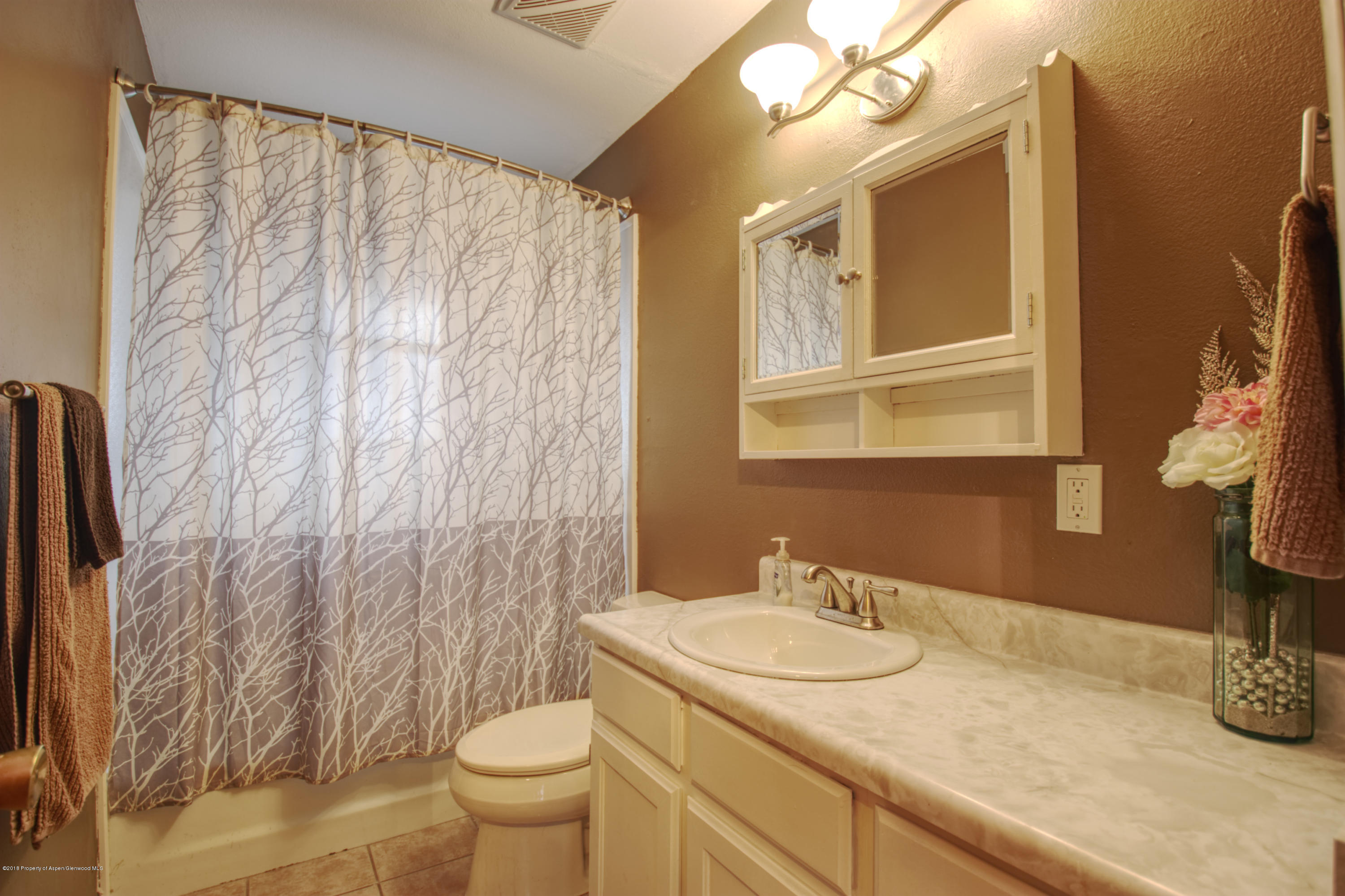 2619 Rail Avenue Rifle, CO 81650 - Photo 14 of 15 Bathroom 1