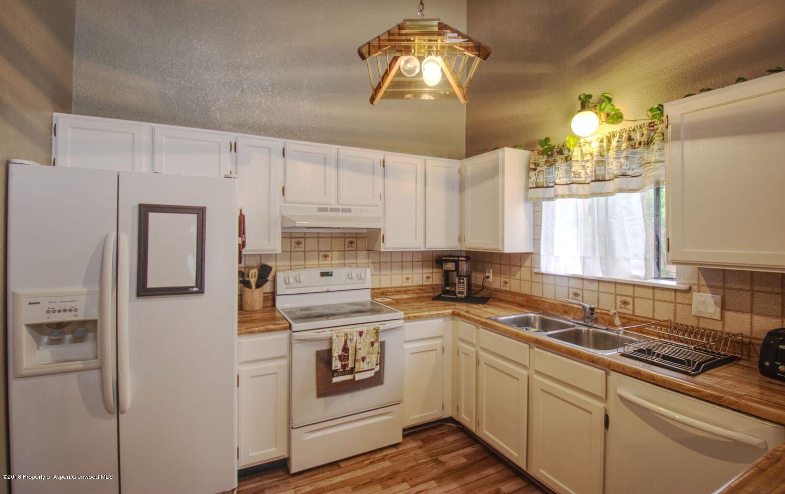 2619 Rail Avenue Rifle, CO 81650 - Photo 4 of 15 kitchen 1