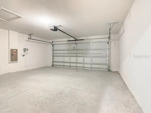 a view of a garage