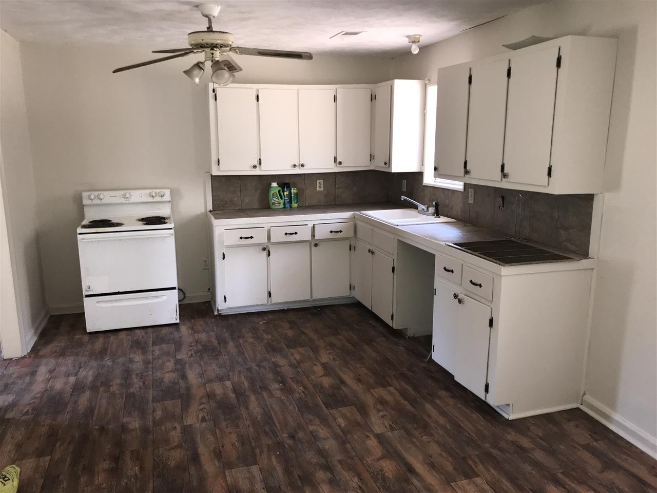 4215 Waggoner Road Carthage, MS 39051 - Photo 2 of 15 Photo 2