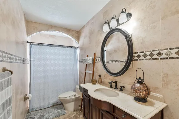 $9,000 | 17420 Southwest 84th Court, Palmetto Bay, FL 33157