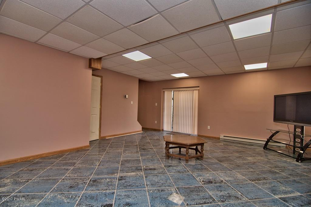2712 Boulder Road Lake Ariel, PA 18436 - Photo 41 of 69