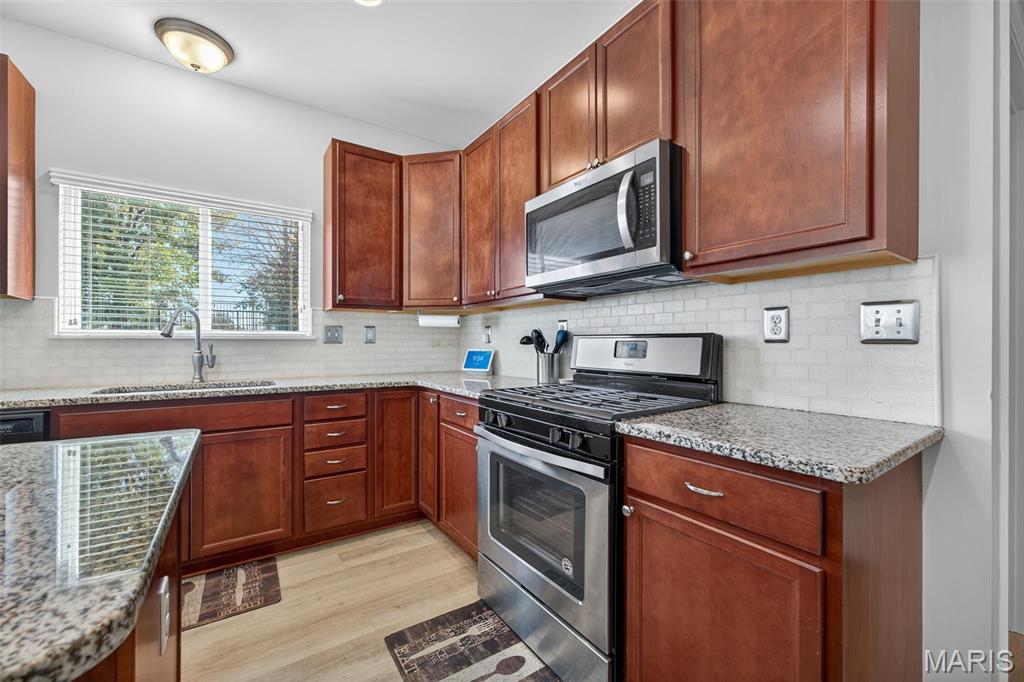 14 Bristol Ridge Court St. Charles, MO 63303 - Photo 11 of 33