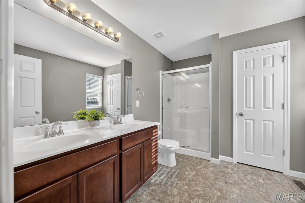 14 Bristol Ridge Court St. Charles, MO 63303 - Photo 21 of 33