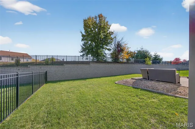 $499,000 | 14 Bristol Ridge Court, St. Charles, MO 63303