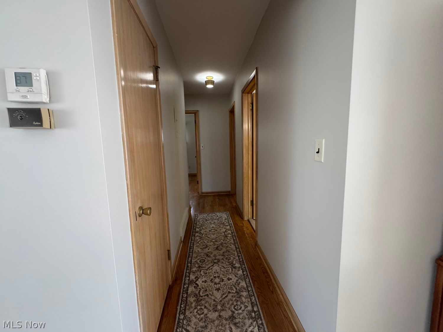 7726 York Road Cleveland, OH 44130 - Photo 3 of 34