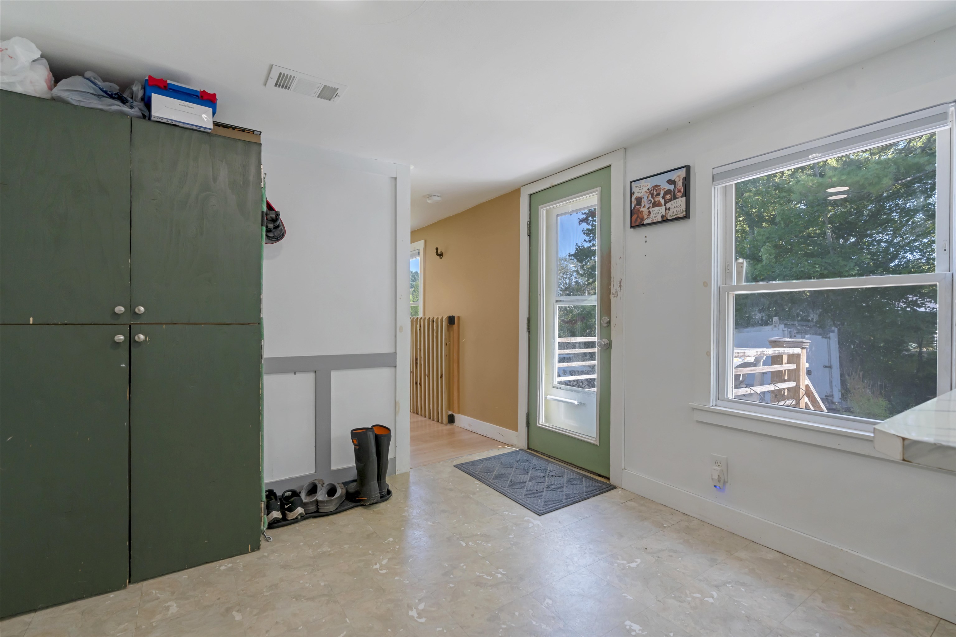 93 Old Dover Point Road, Unit A Dover, NH 03820 - Photo 5 of 23 Gallery Image 5