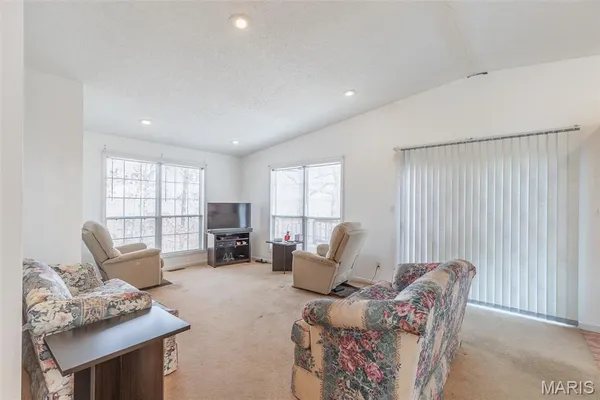 $224,900 | 383 Red Robin Lane, Poplar Bluff, MO 63901