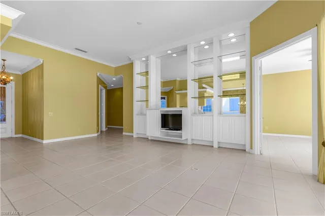 $675,000 | 3790 Whidbey Way, Naples, FL 34119