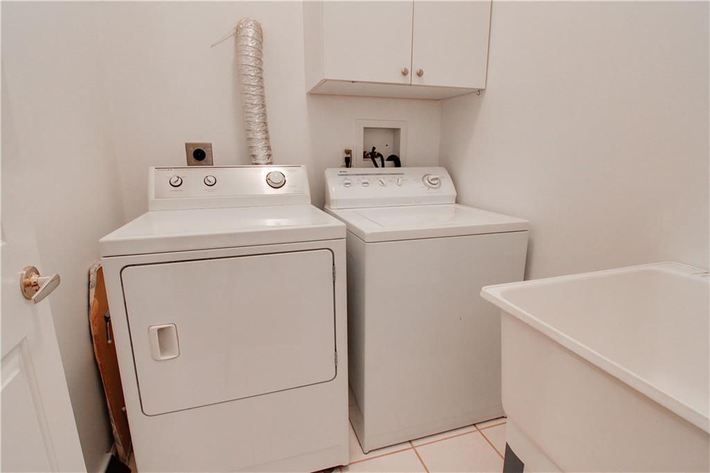 15 Revo Road Baldwin, PA 15236 - Photo 20 of 25 Gallery Image 20