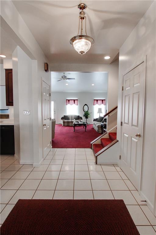 15 Revo Road Baldwin, PA 15236 - Photo 3 of 25 Gallery Image 3