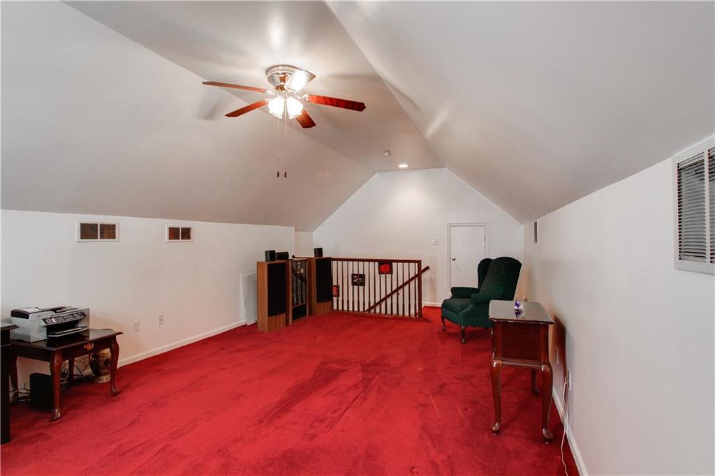 15 Revo Road Baldwin, PA 15236 - Photo 22 of 25 Gallery Image 22