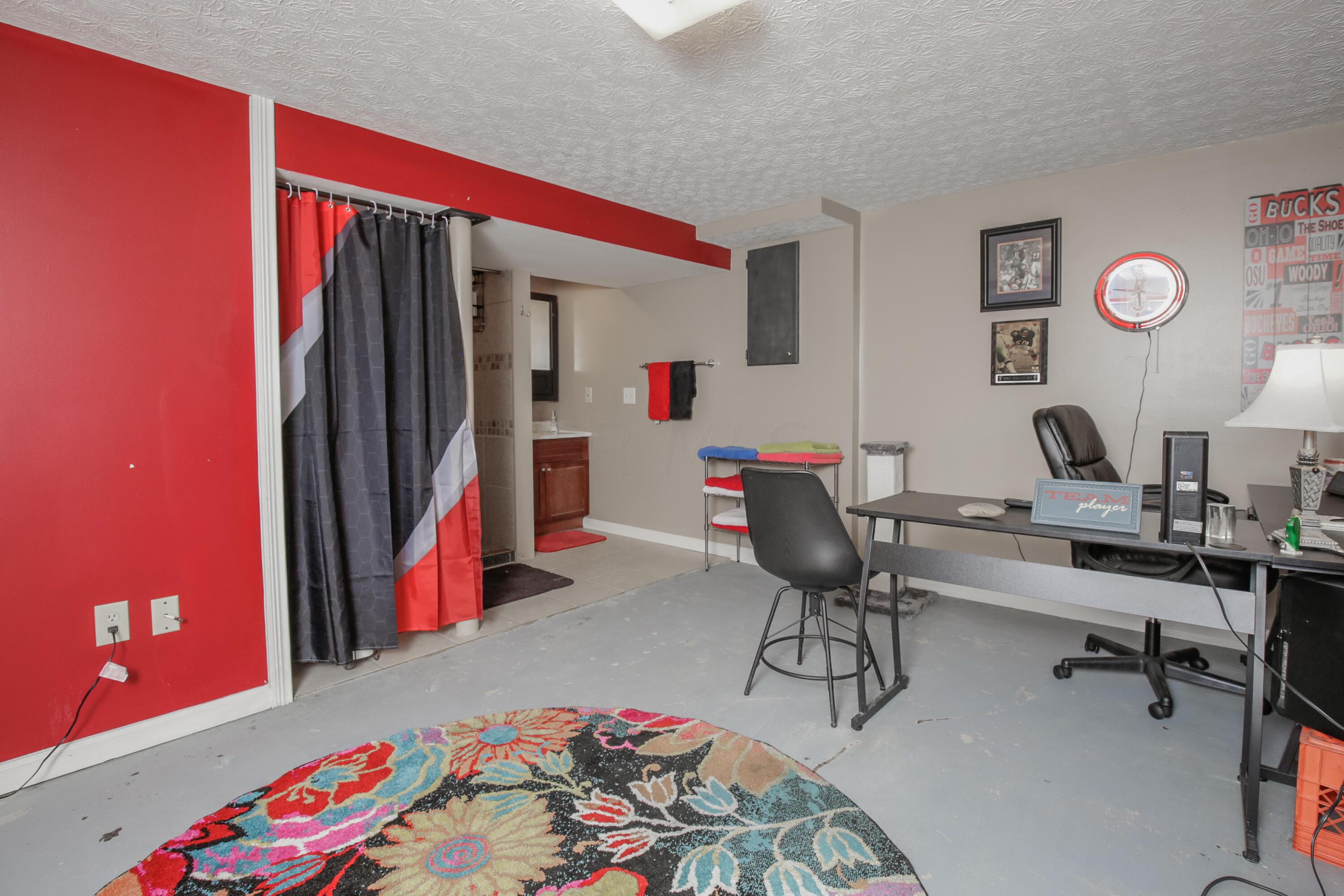 4557 Grimsby Road Columbus, OH 43227 - Photo 29 of 43 Gallery Image 29