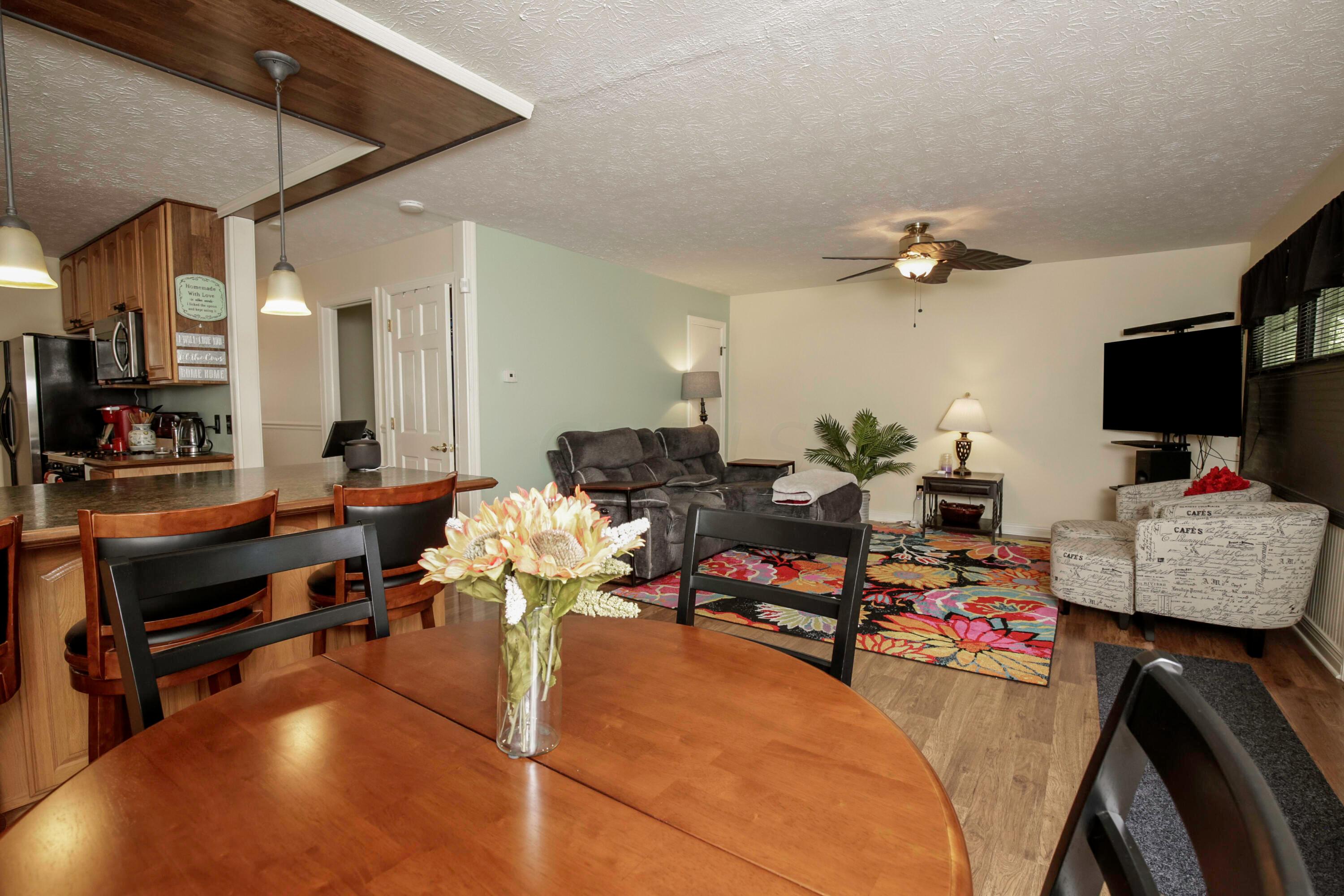 4557 Grimsby Road Columbus, OH 43227 - Photo 6 of 43 Gallery Image 6
