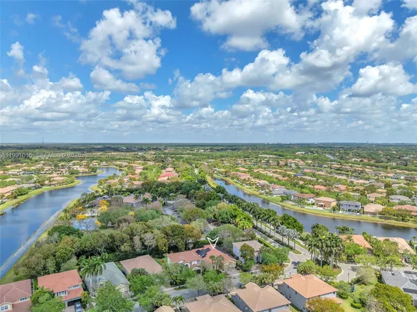 $6,000 | 19381 Stonebrook Street, Weston, FL 33332