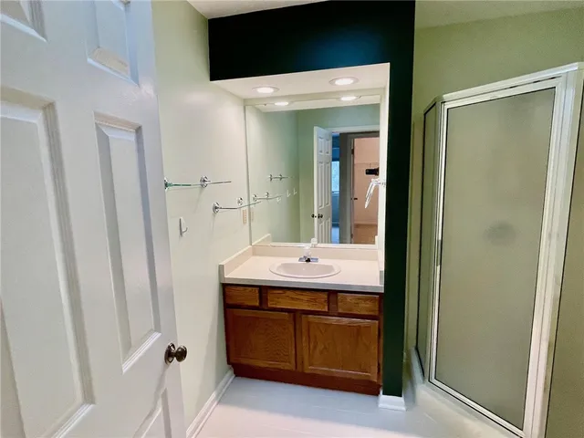 $2,750 | 48 Colonial Circle, Perinton, NY 14450