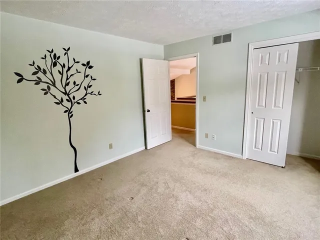 $2,750 | 48 Colonial Circle, Perinton, NY 14450