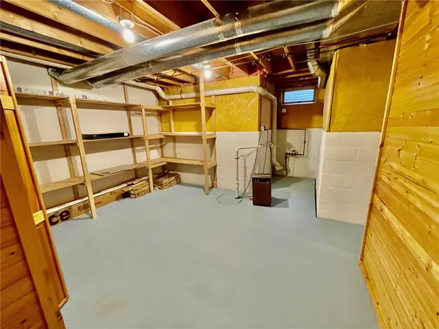 $2,750 | 48 Colonial Circle, Perinton, NY 14450