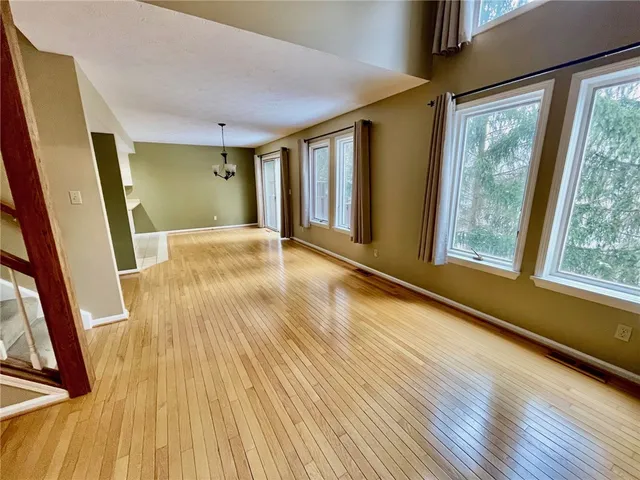 $2,750 | 48 Colonial Circle, Perinton, NY 14450