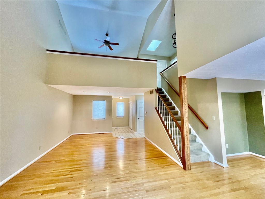 48 Colonial Circle Perinton, NY 14450 - Photo 7 of 50 Great Room looking back to Foyer and Loft